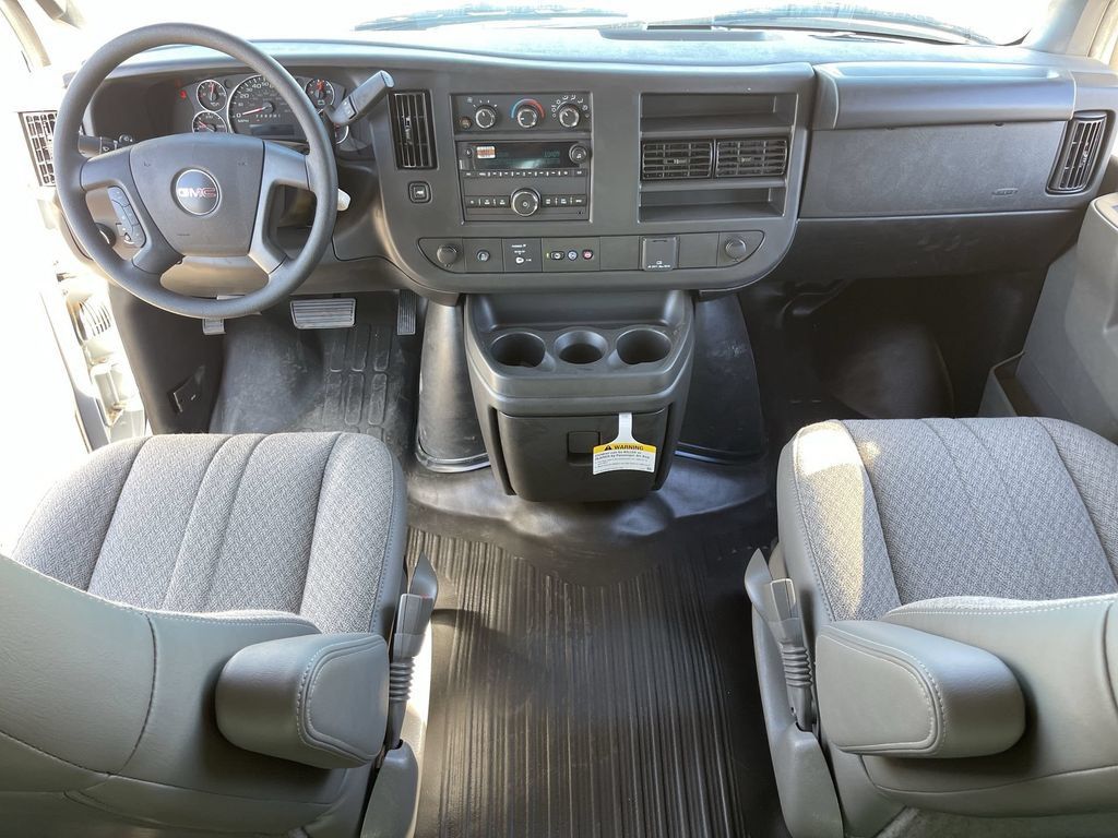 New 2025 GMC Savana 2500 Extended w/ Driver Convenience Package RWD image 20