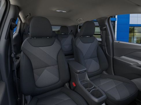 New 2027 Chevrolet Bolt LT w/ Comfort Package FWD image 16