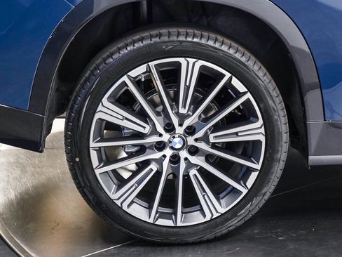 New 2026 BMW X1 xDrive28i w/ Convenience Package AWD/4WD image 11