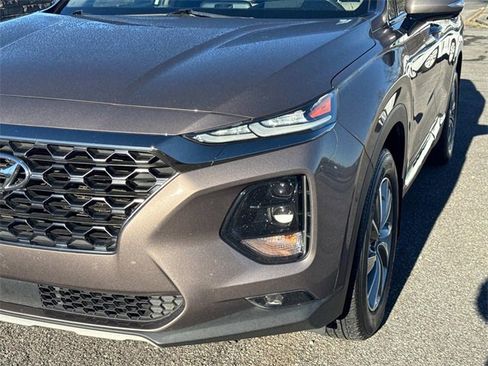 Used 2020 Hyundai Santa Fe Limited image 11