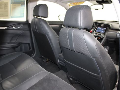 Used 2016 Honda Civic Touring image 28
