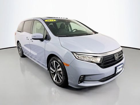 Used 2024 Honda Odyssey Touring image 1