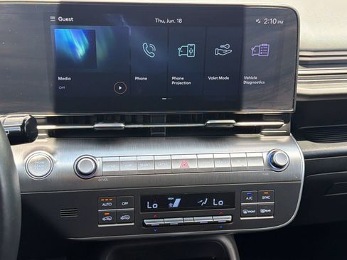 Used 2025 Hyundai Kona SEL FWD image 23
