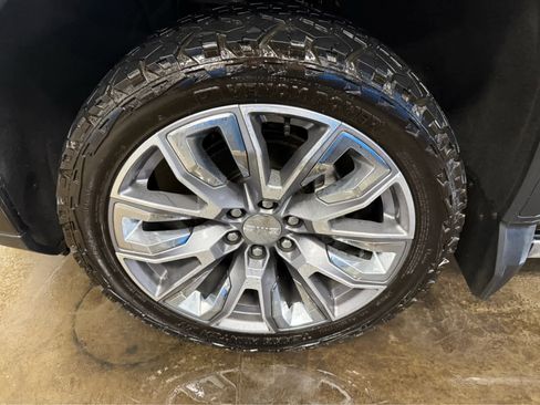 Used 2023 GMC Sierra 1500 Denali w/ Denali Reserve Package image 35