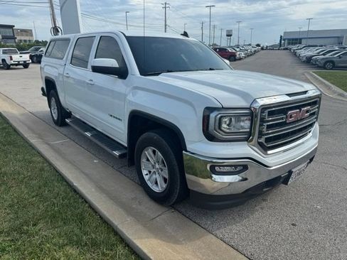 Used 2018 GMC Sierra 1500 SLE w/ SLE Value Package RWD image 4