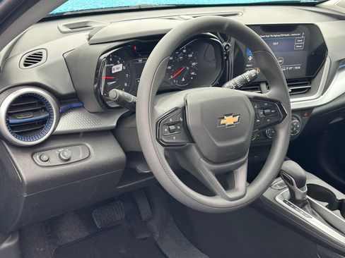 New 2026 Chevrolet Trax LS w/ LS Convenience Package image 22