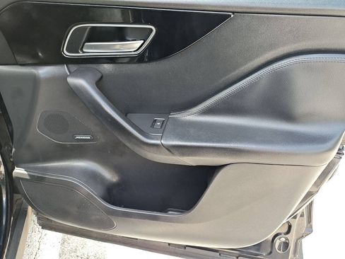 Used 2019 Jaguar F-PACE AWD/4WD image 46