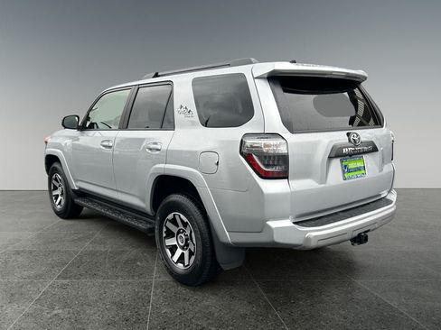 Used 2024 Toyota 4Runner TRD Off-Road AWD/4WD image 5