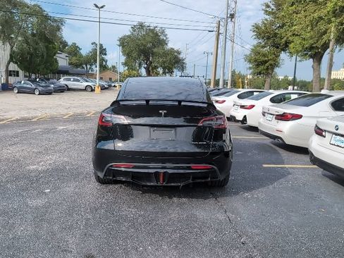 Used 2023 Tesla Model Y Long Range AWD/4WD image 6
