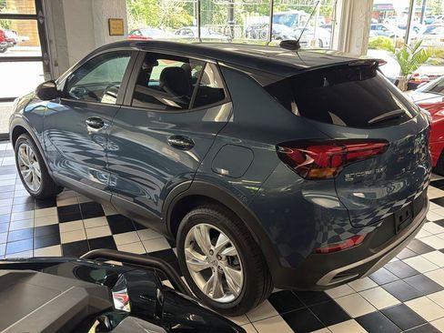 Used 2024 Buick Encore GX Preferred AWD/4WD image 6