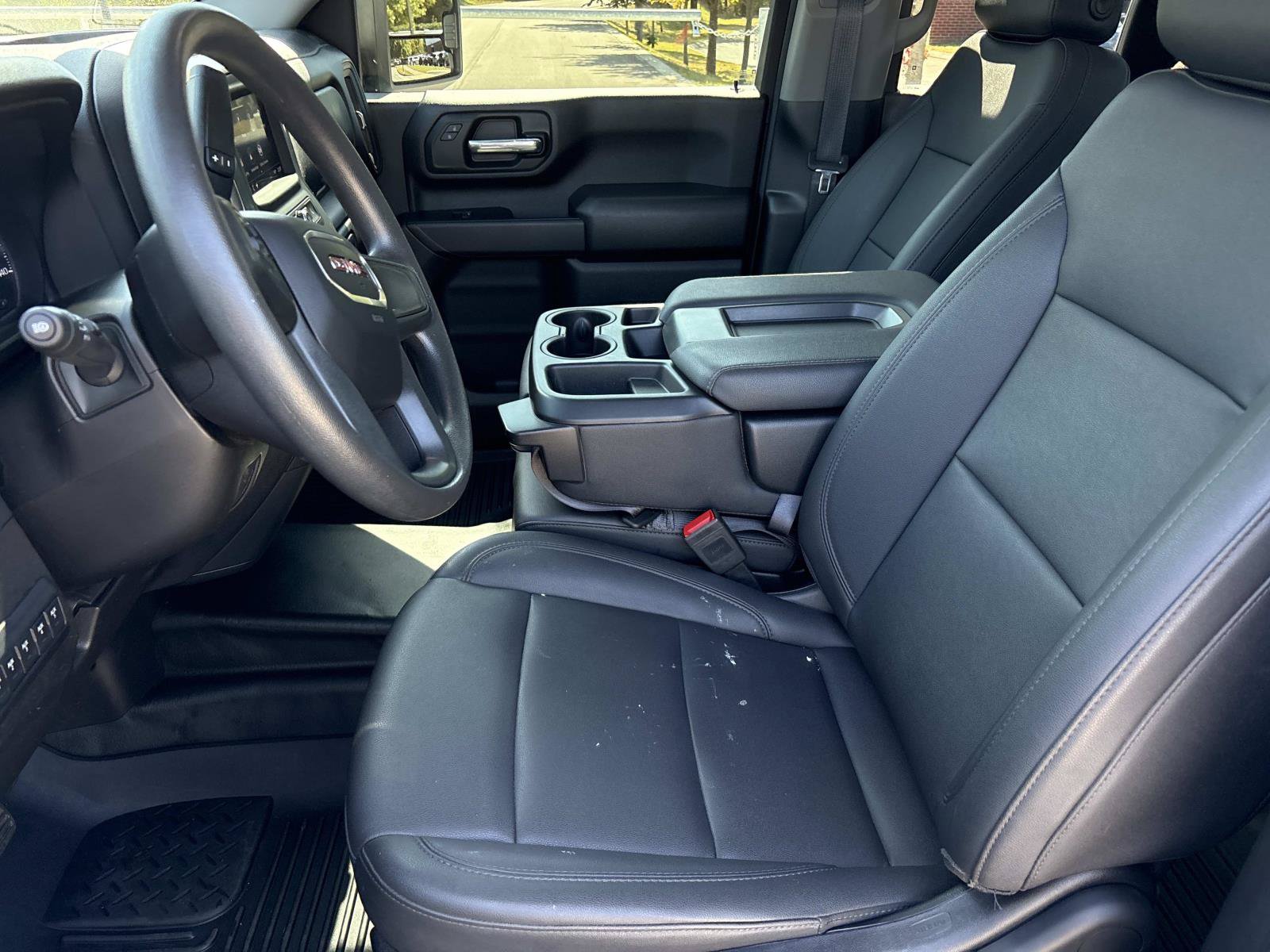 Used 2025 GMC Sierra 2500 Pro w/ Convenience Package AWD/4WD image 15
