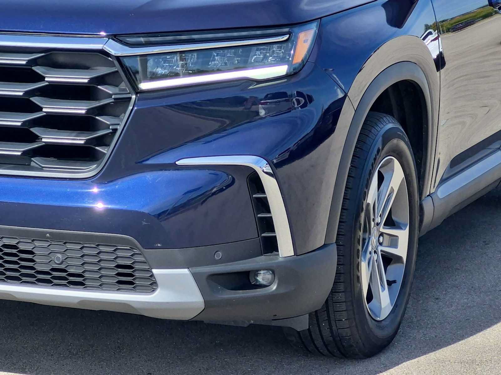 Certified 2025 Honda Pilot EX-L image 11