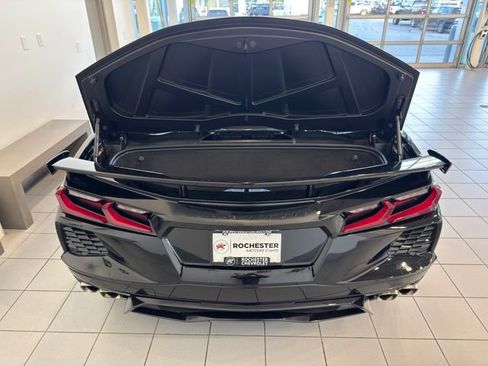 Used 2025 Chevrolet Corvette Stingray Convertible w/ Z51 Performance Package RWD image 41