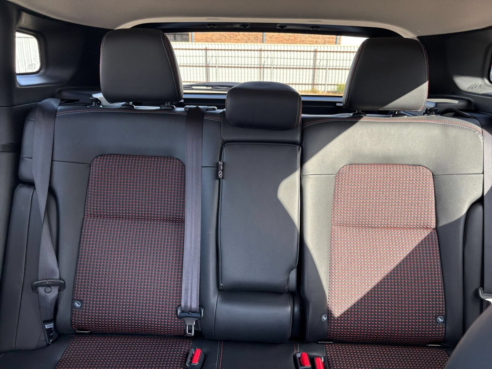 Used 2026 Nissan Kicks SR FWD image 36