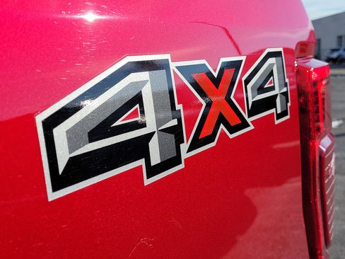 Used 2021 Ford F250 Lariat w/ Lariat Ultimate Package image 9