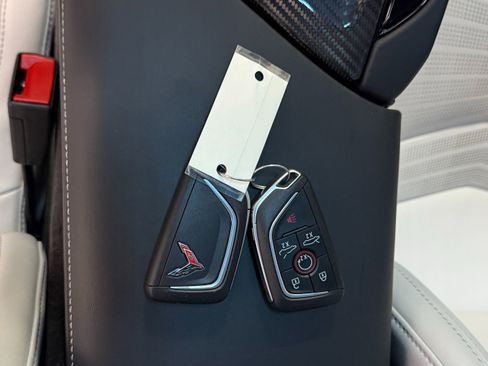 Used 2024 Chevrolet Corvette Z06 RWD image 45