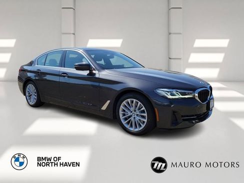 Certified 2023 BMW 530i xDrive w/ Premium Package AWD/4WD image 1