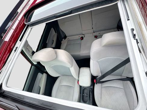 Used 2017 Subaru Forester 2.5i Premium image 28