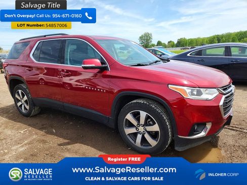 Used 2020 Chevrolet Traverse LT w/ LT Premium Package AWD/4WD image 5