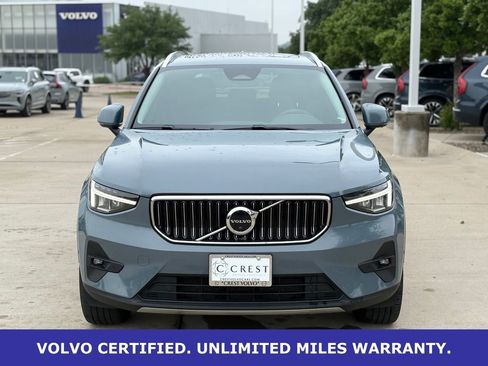 Certified 2023 Volvo XC40 B5 Plus AWD/4WD image 4