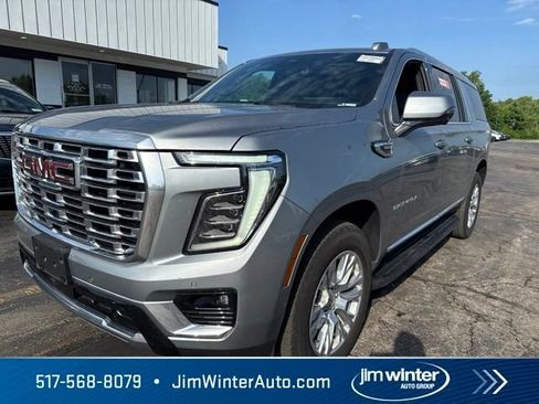 Used 2025 GMC Yukon XL Denali AWD/4WD image 2