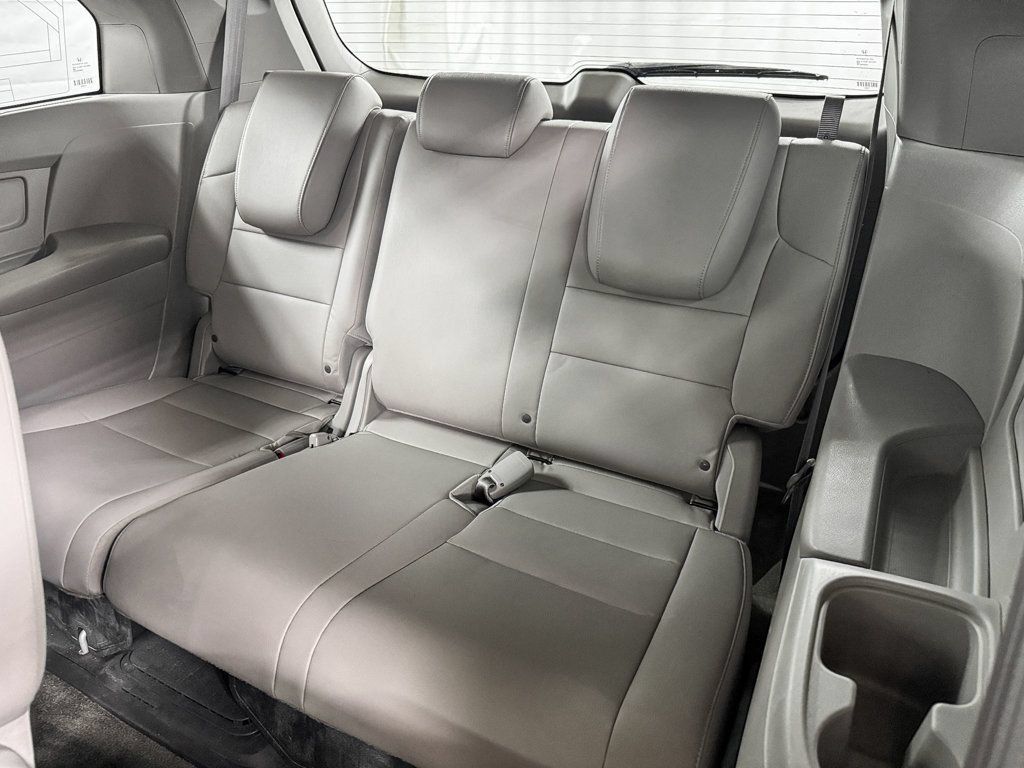 Used 2015 Honda Odyssey EX-L image 11