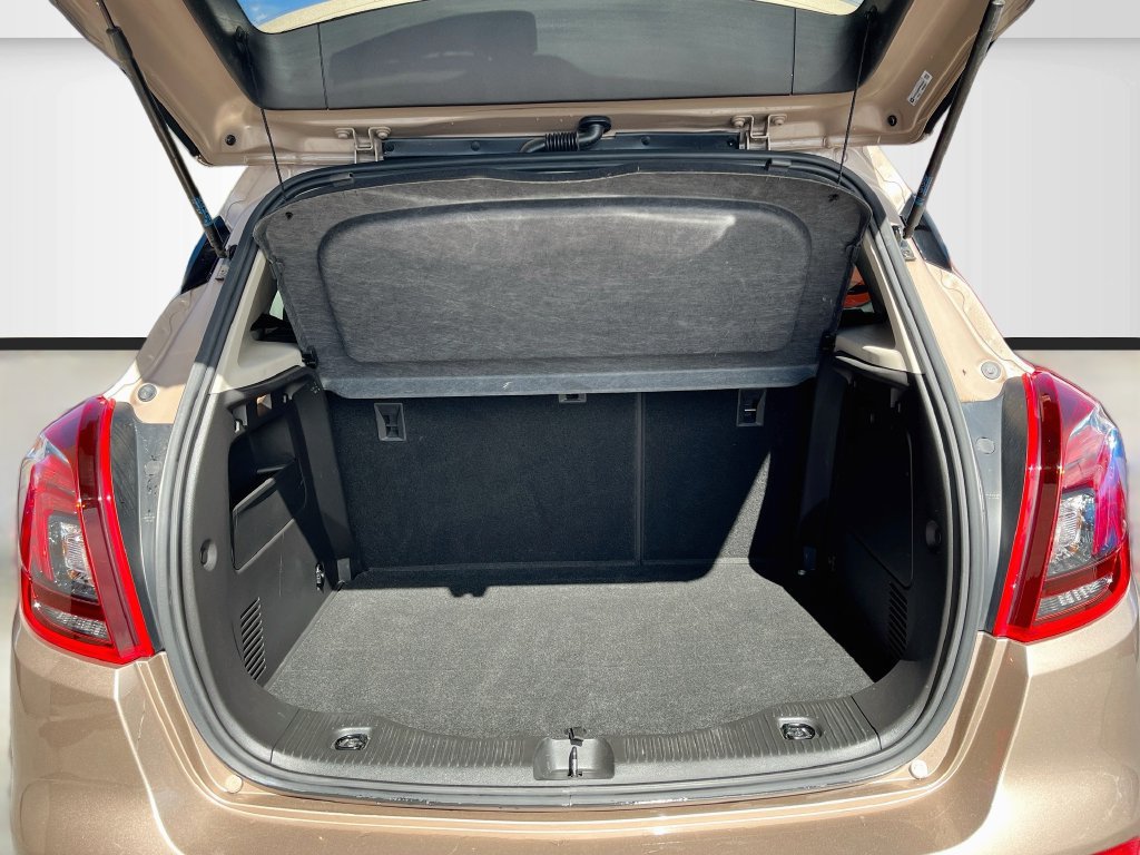 Used 2019 Buick Encore Preferred w/ Safety Package AWD/4WD image 23