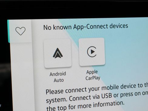 Certified 2025 Volkswagen Atlas Cross Sport SE w/ Panoramic Sunroof Package image 31