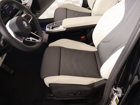 New 2026 BMW X1 xDrive28i w/ Technology Package image 13