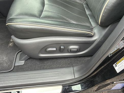 Used 2019 INFINITI QX60 Luxe w/ Essential Package image 14