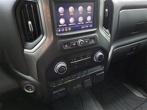 Used 2025 Chevrolet Silverado 1500 Custom image 6