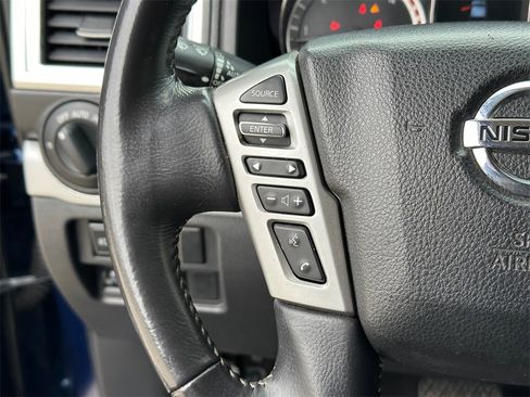 Used 2019 Nissan Titan PRO-4X w/ Pro-4x Convenience Package image 15