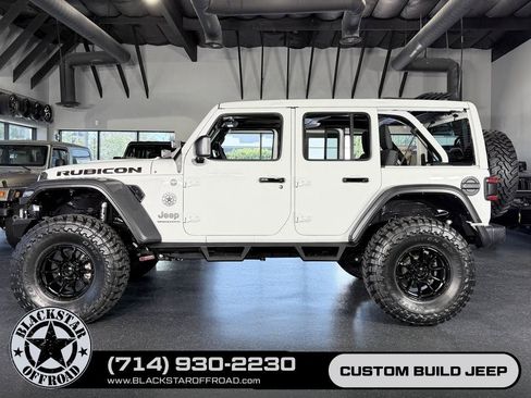 Used 2024 Jeep Wrangler Unlimited Rubicon w/ Technology Group AWD/4WD image 18