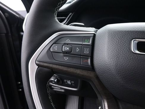 New 2026 Jeep Grand Cherokee L Limited AWD/4WD image 32