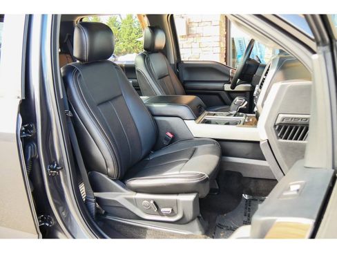 Used 2018 Ford F150 Lariat image 15