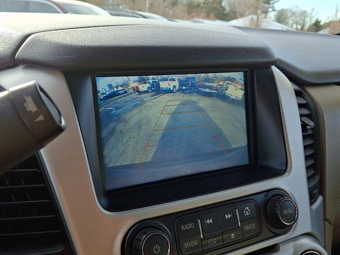 Used 2019 GMC Yukon XL SLT w/ Premium Edition image 21