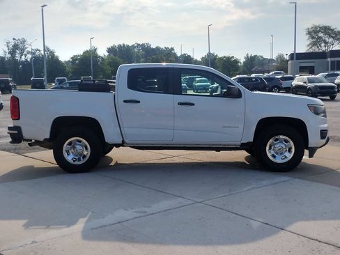 Used 2019 Chevrolet Colorado W/T RWD image 16