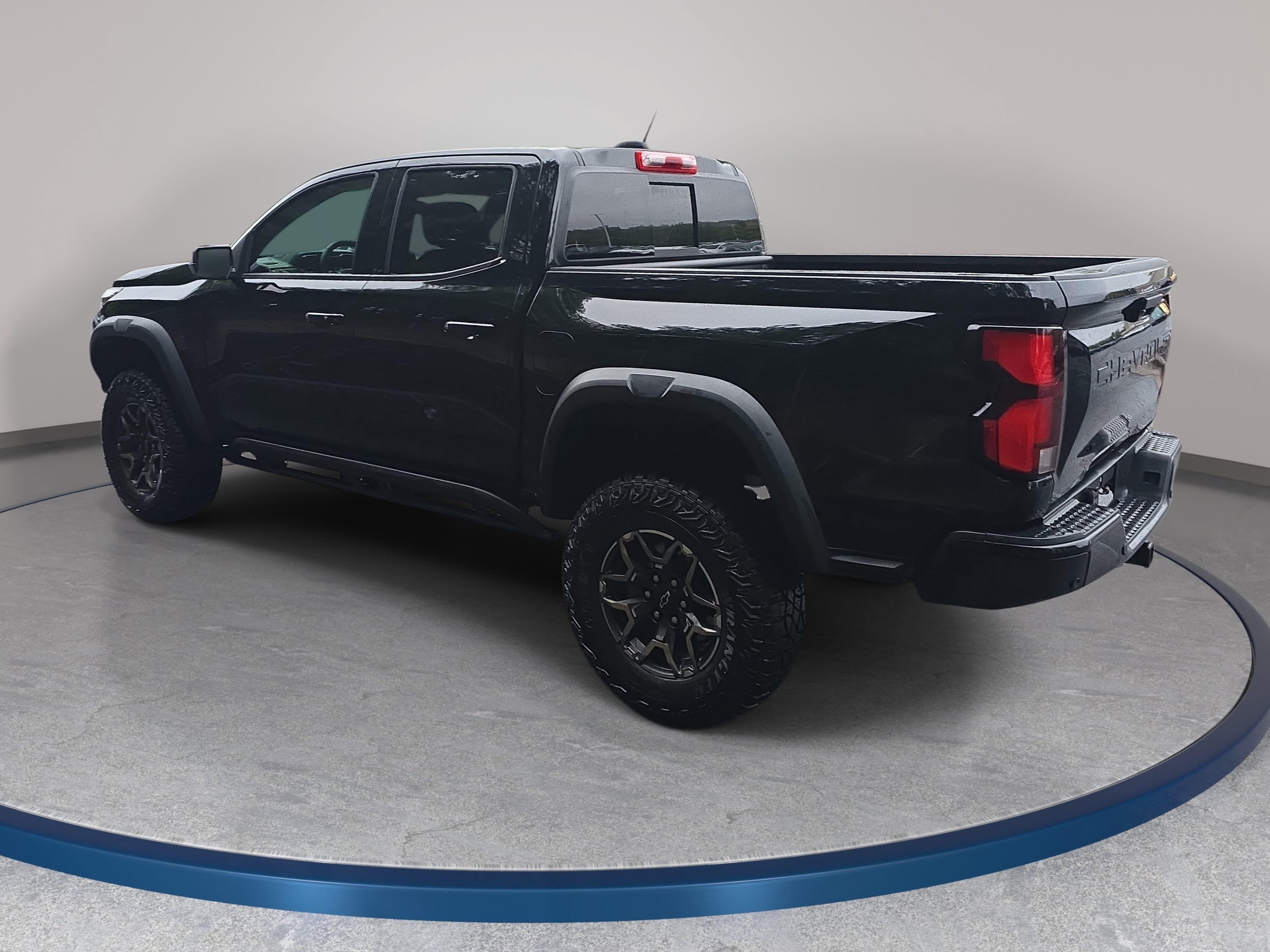 Used 2023 Chevrolet Colorado ZR2 w/ ZR2 Convenience Package III AWD/4WD image 7