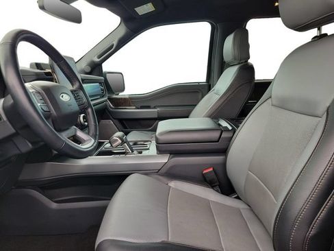 Used 2022 Ford F150 Lightning Lariat w/ Tow Technology Package AWD/4WD image 5