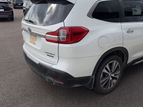 Used 2021 Subaru Ascent Touring image 7