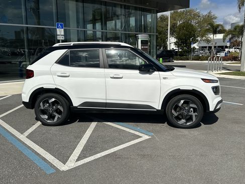 New 2026 Hyundai Venue SEL image 6