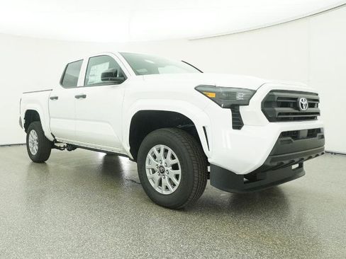 New 2026 Toyota Tacoma SR image 30