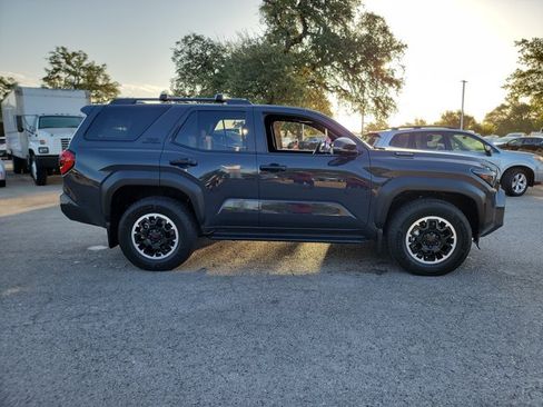 Used 2026 Toyota 4Runner TRD Off-Road Premium AWD/4WD image 4
