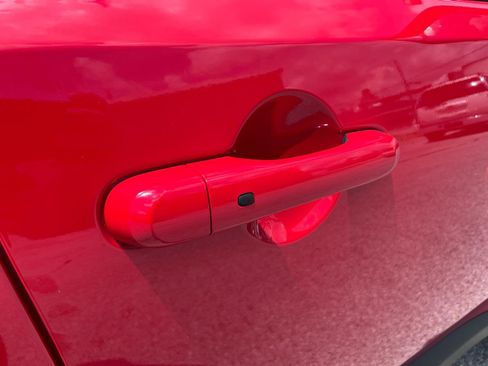 Used 2021 Jeep Renegade Sport FWD image 9