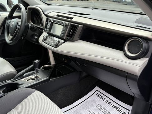 Used 2015 Toyota RAV4 XLE AWD/4WD image 23