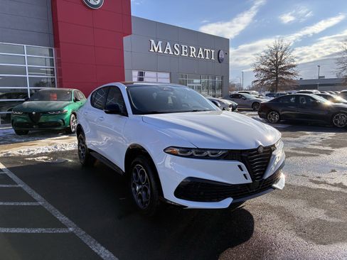 New 2026 Alfa Romeo Tonale Sprint image 4