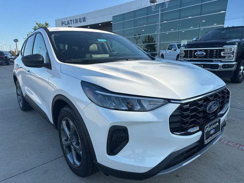 New 2025 Ford Escape ST-Line w/ Tech Pack #1 image 1