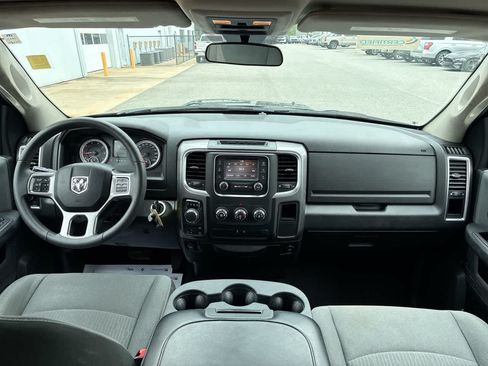 Used 2024 RAM 1500 Classic SLT AWD/4WD image 18