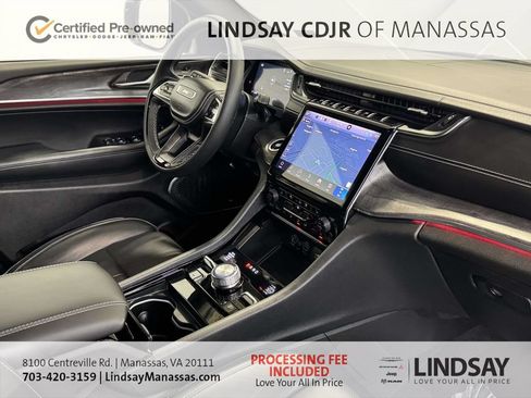 Used 2025 Jeep Grand Cherokee L Overland w/ Advanced Protech Group III AWD/4WD image 12