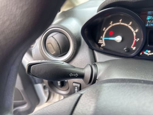 Used 2014 Ford Fiesta S image 14